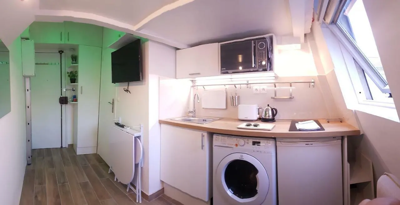 Cosy Near Champs-elysees - Arc De Triomphe Appartement *